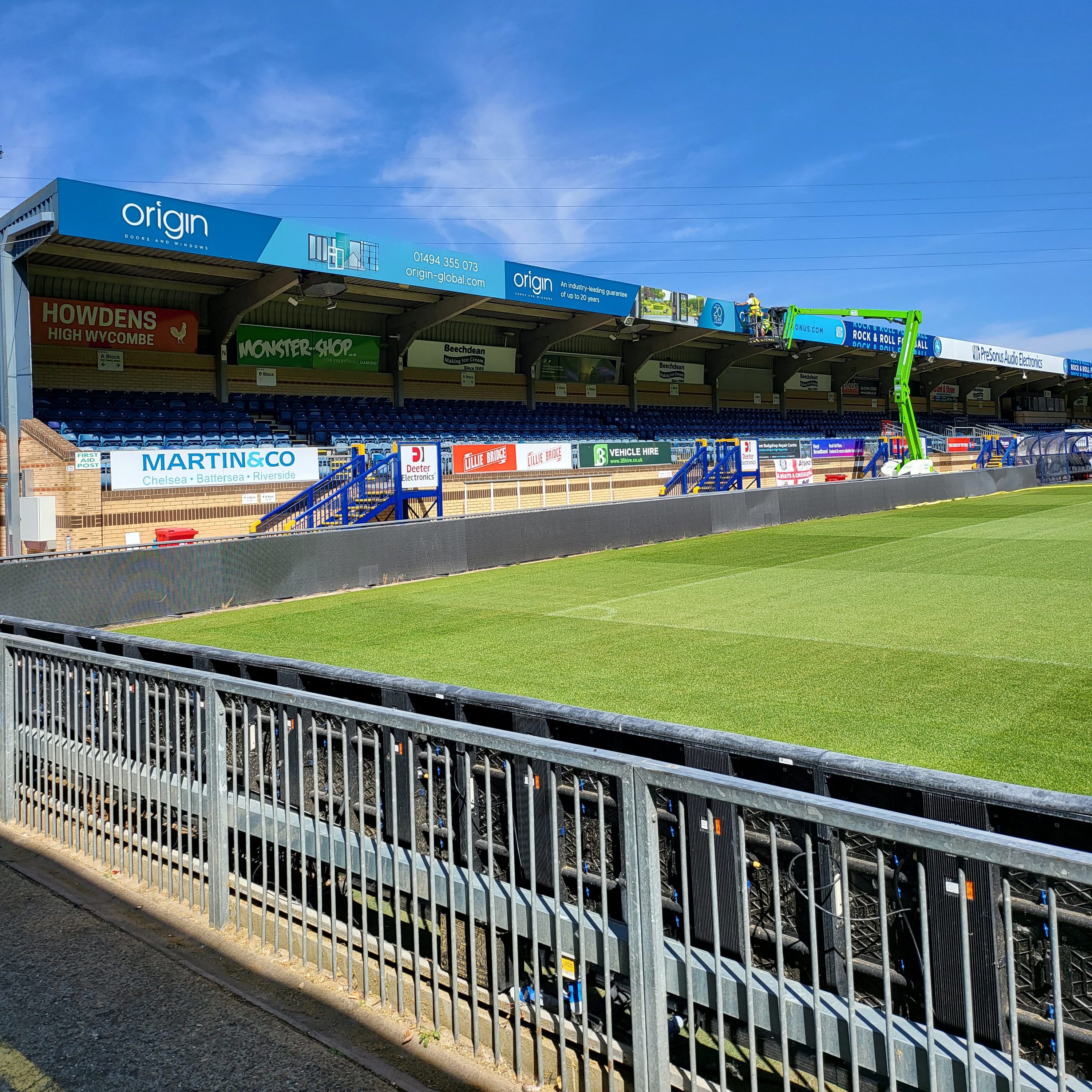 wycombe-wanderers-on-twitter-a-new-name-adorns-the-north-stand